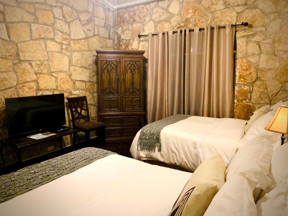 The Lodge At Cypress Falls Wimberley Exterior foto